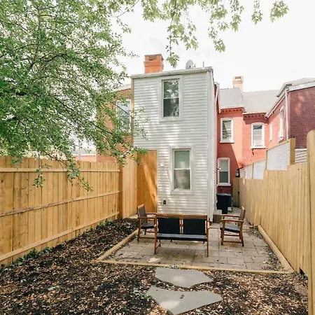 Quaint Boho Home In Lancaster City Exterior photo